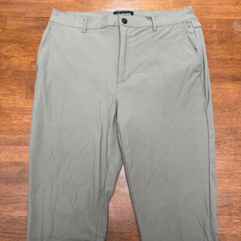 Cuts AO Jogger Pants Mens‎ XL Sage Green Grey Tapered Performance Chino Trousers